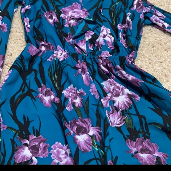 Guess: Romper. - Picture 3 of 7